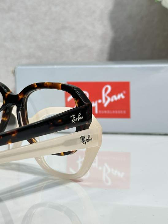 Picture of Ray-Ban Sunglasses _SKUfw77317604fw